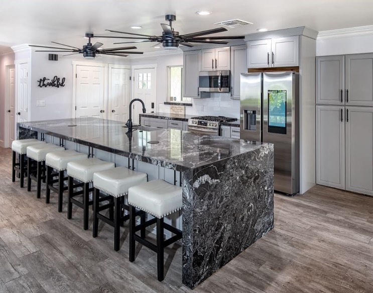 Granite & Quartz Countertops
